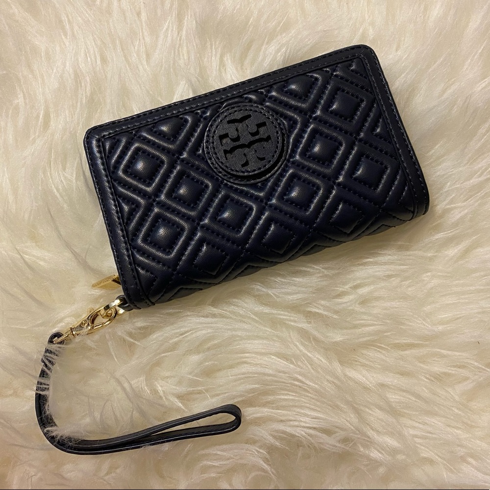 New Tory Burch Marion Quilted Wallet Wristlet